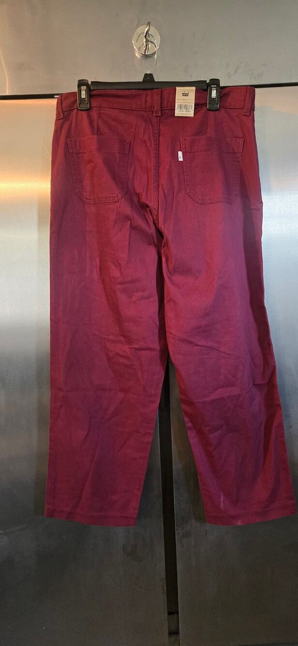 Levi's Women's Utility Pants Wine Maroon Slim Ankle Sz 31x27 NWT